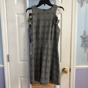 Fit &’ flare dress